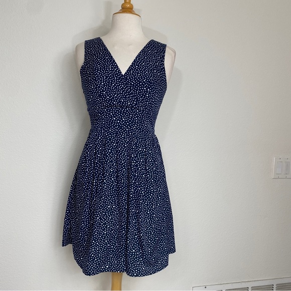 3/$25 Maison Jules Pretty Navy Polka Dot V Neck Sleeveless Mini Dress Size Small - Picture 1 of 16